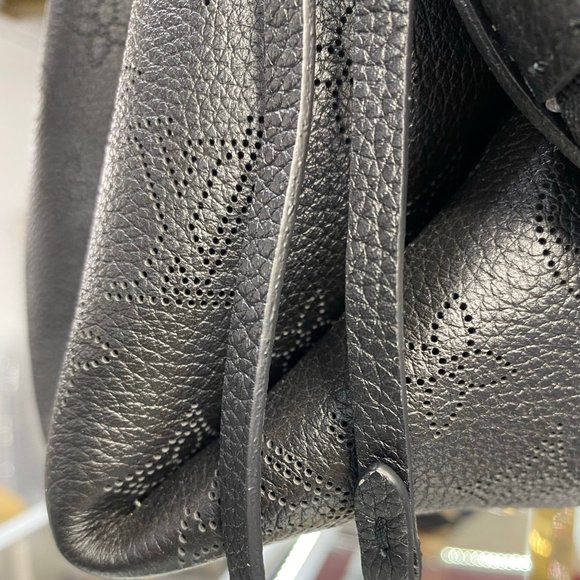 Louis Vuitton Bella Bucket Bag - Picture 6 of 11